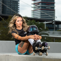 Triple 8 Deep Cover Helmet Barbie Patin Signature Edition