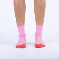 Sock it to Me "Strawberry Cat" Quarter Crew Socks