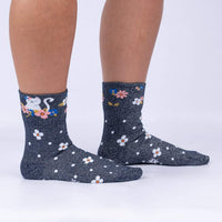 Sock it to Me Sitting Kitty Turn Cuff Crew Socks